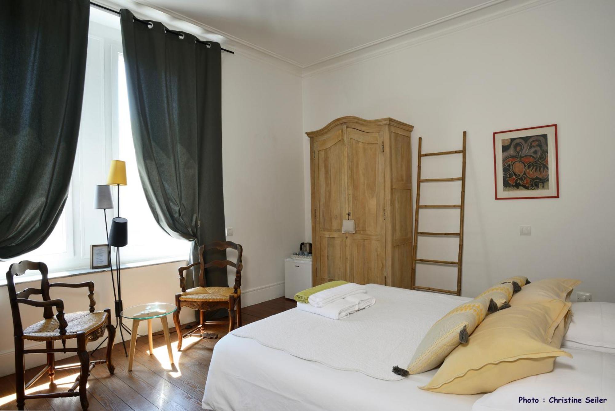 Un Nid En Camargue Bed & Breakfast *